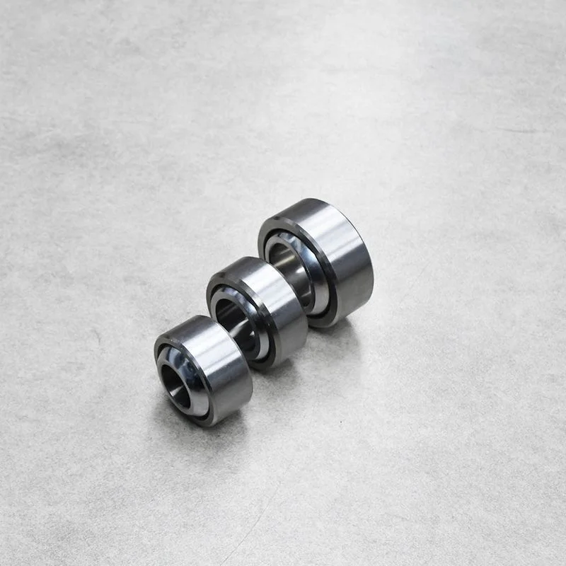 适用于越野控制臂的球面轴承和 Uniball